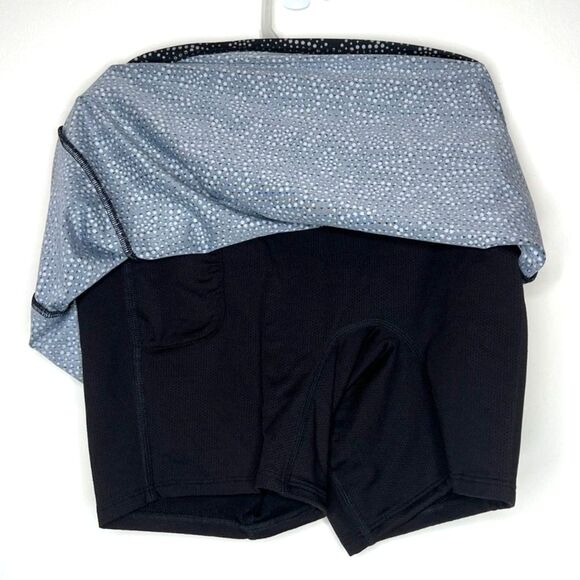 LL Bean Black Skort with White Star Pattern Tennis, Pickleball, Golf Small - Picture 3 of 4